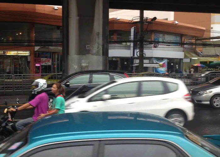 Mall 3*